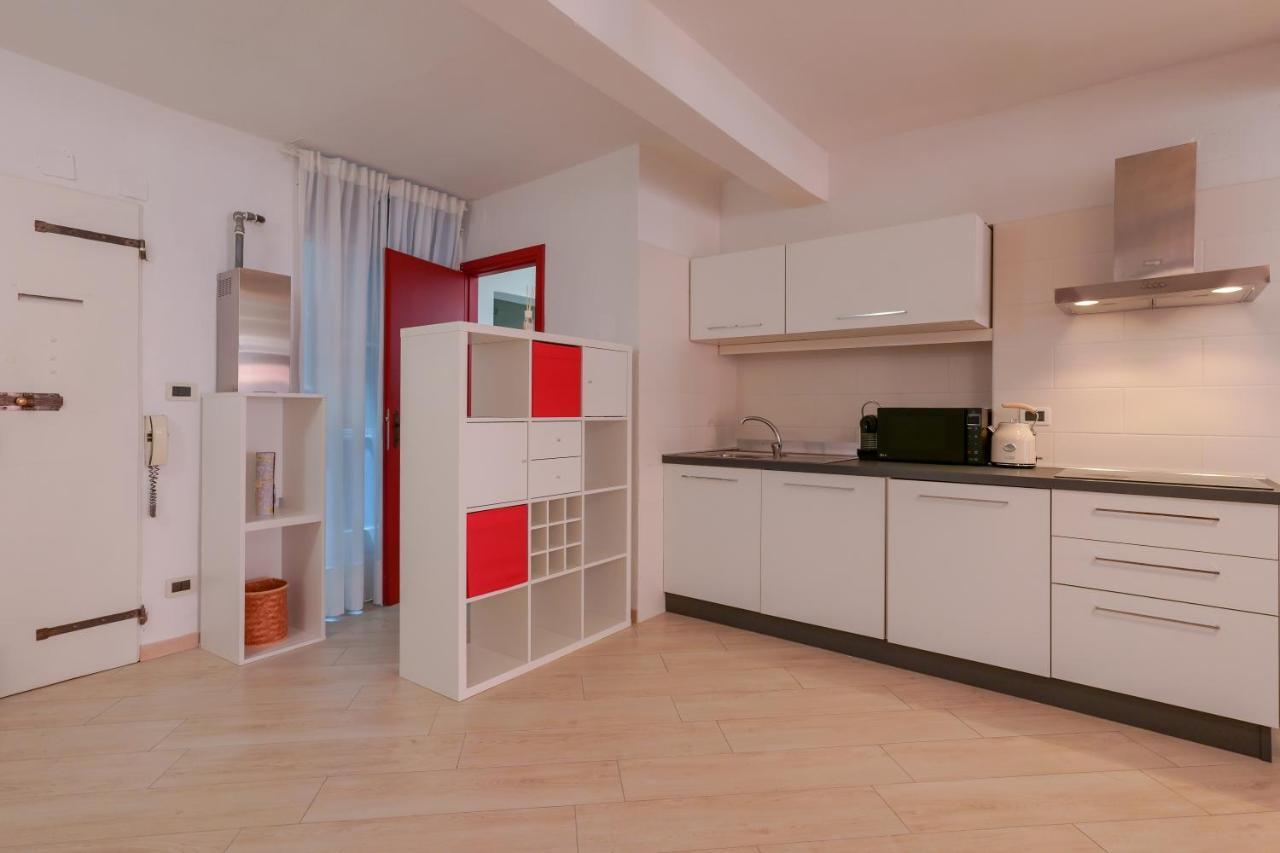 A Un Passo Da Lucio Apartman Bologna Kültér fotó
